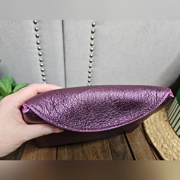 Portland Leather Goods Flappy Snappy Pouch Ultra Violet - Picture 6 of 12